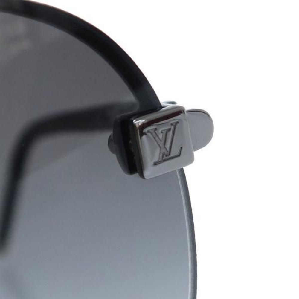 Louis Vuitton Clockwise Sunglasses - Picture 5 of 8